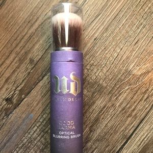 Urban Decay Good Karma Optical Blurring Brush